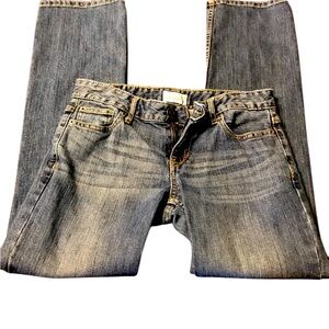 Aeropostale jeans.. boot cut .. medium wash .. good condition